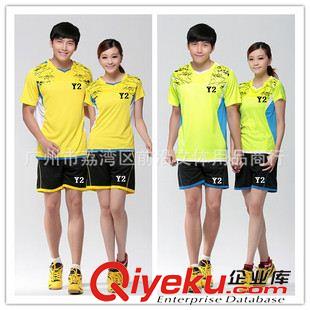 Y2運(yùn)動(dòng)服 2015年新款 短袖圓領(lǐng)羽毛球服 男女情侶套裝 透氣快干料球服3323