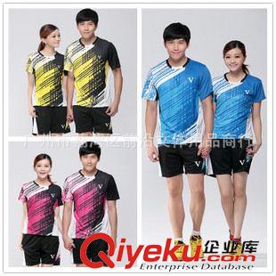 V運動服 2015年新品男女款休閑運動服 羽毛球比賽服圓領(lǐng)短袖情侶套裝2060
