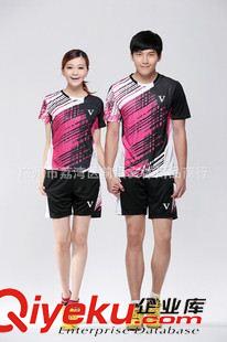 V運動服 2015年新品男女款休閑運動服 羽毛球比賽服圓領(lǐng)短袖情侶套裝2060