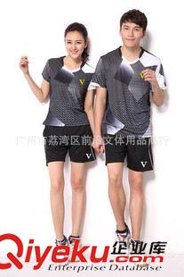 V運動服 2015年新品男女款休閑運動服 羽毛球比賽服圓領(lǐng)短袖情侶套裝2060