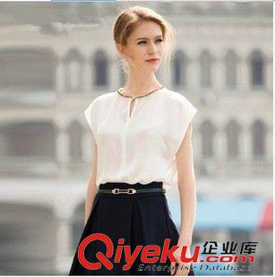 蕾絲衫雪紡衫 夏裝新款 歐洲站時尚露肩收腰t恤女短袖上衣雪紡衫