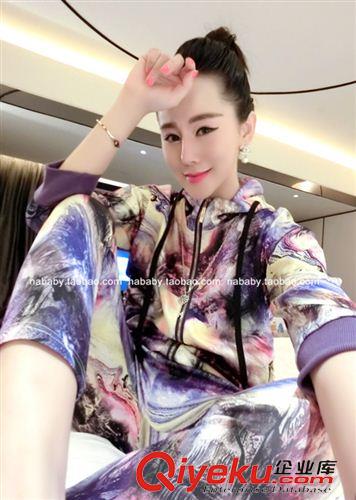 套裝 韓國進(jìn)口面料 潮流印花設(shè)計(jì) 波普風(fēng)套裝 上衣+褲子原始圖片2