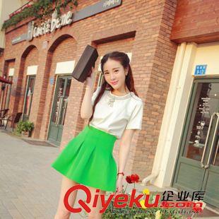 【休閑套裝】 2015休閑時(shí)尚鑲鉆短袖上衣銀光綠高腰半身裙套裝原始圖片3