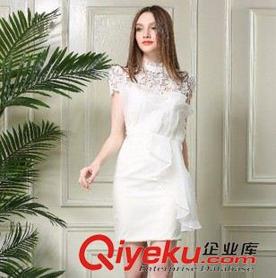 2015歐美高端面料潮裝 ChunMeiNa/實拍2015新款黑白撞色格紋露肩短款上衣修身褲子套裝