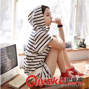 7月夏季二期新款 2015夏季新款韓版大碼女裝休閑短褲套裝女修身運(yùn)動(dòng)服條紋兩件套原始圖片2