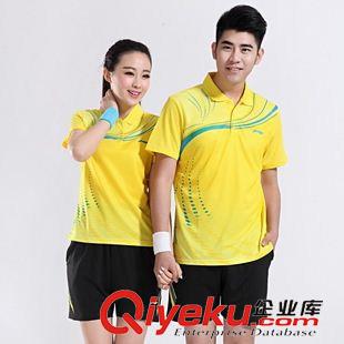 短袖T恤 套裝夏季男式女運動情侶套裝 青少年T恤短袖短褲跑步服薄款 15302